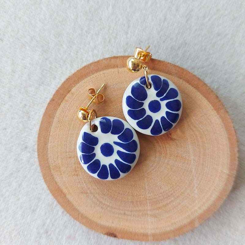 Aretes Amable azul portada