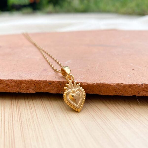 Collar corazoncito