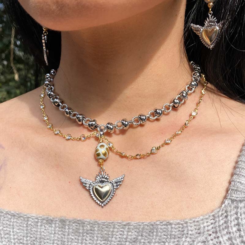 53FB5012-1832-49A7-BEFA-07446328A085